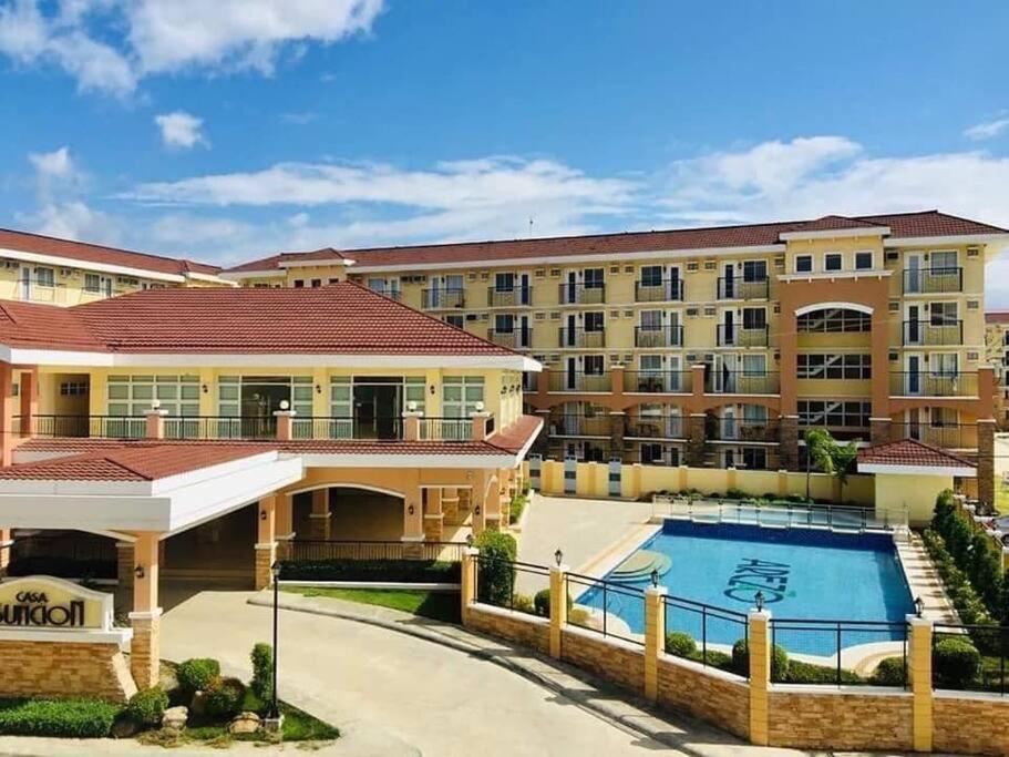 Mikaela'S Crib- 1 Bedroom Flat @ Arezzo Place Condominium Davao City Kültér fotó