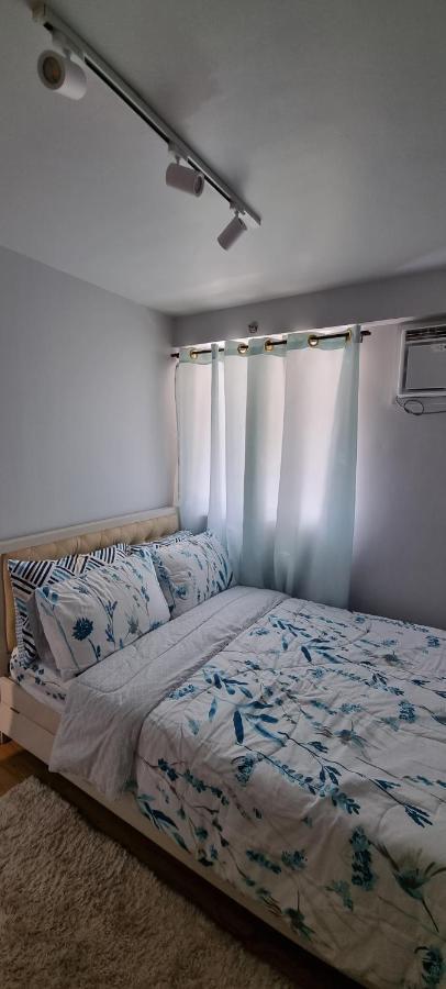 Mikaela'S Crib- 1 Bedroom Flat @ Arezzo Place Condominium Davao City Kültér fotó